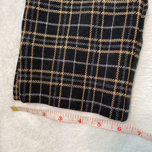J Jill pointe slim leg plaid pants - Picture 6 of 11